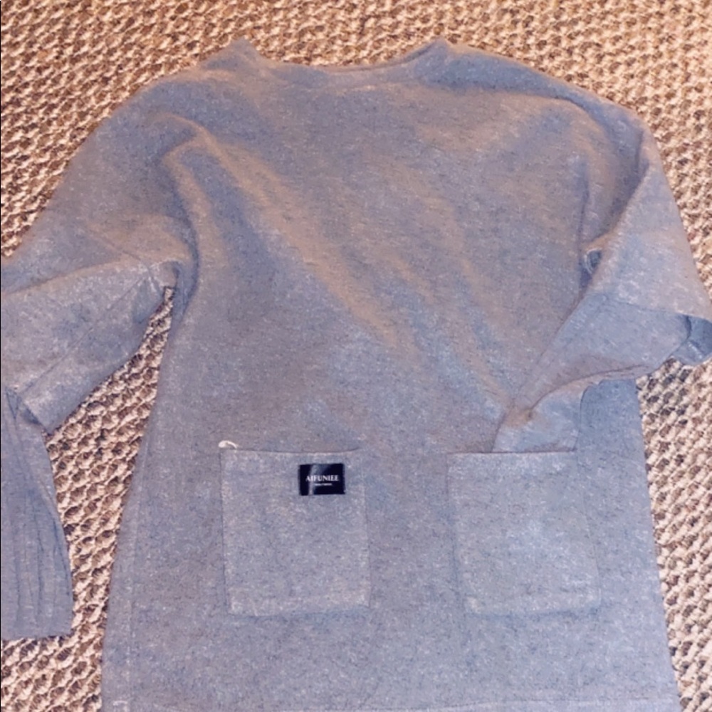 male jacket with 2 pockets
